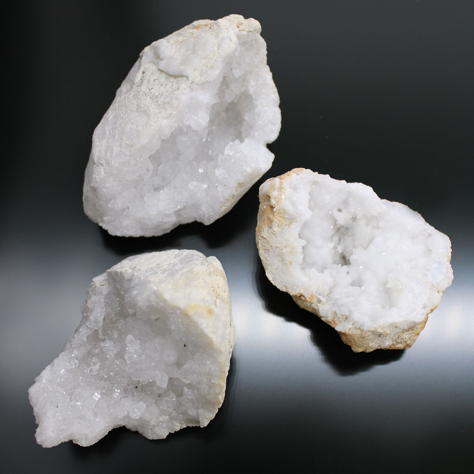Mineral Specimens - Calcite (approx 32 pieces) - Image 5