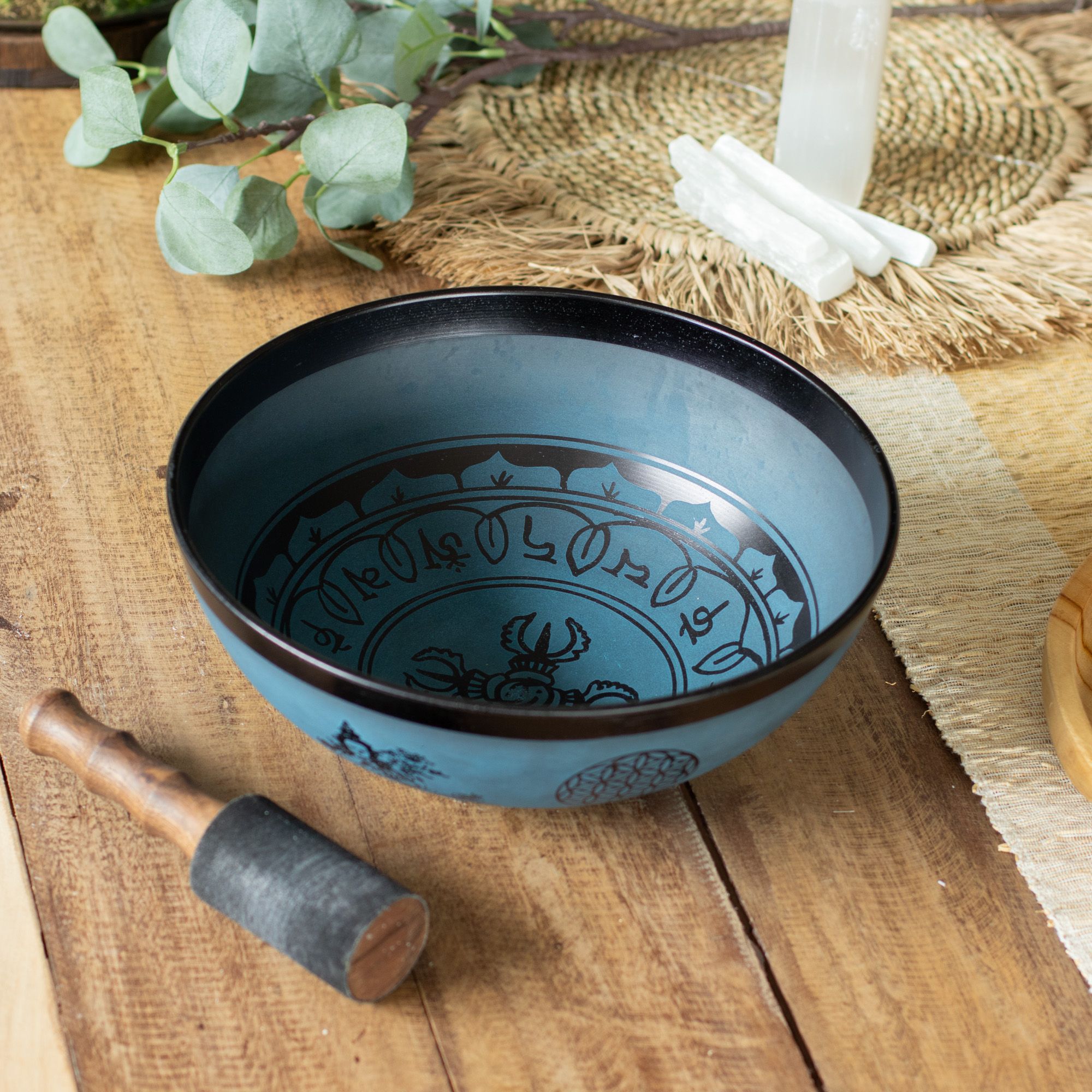 Large Aluminum Singing Bowl - Tibetan Double Dorjy Design - Blue (27cm) - Image 4